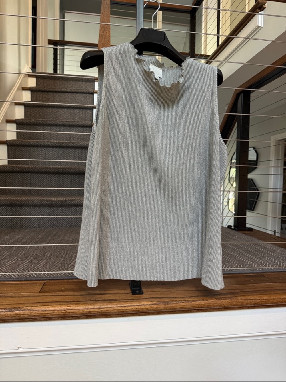 Ribbed Sleeveless Knit Top in Light Silvery-Gray